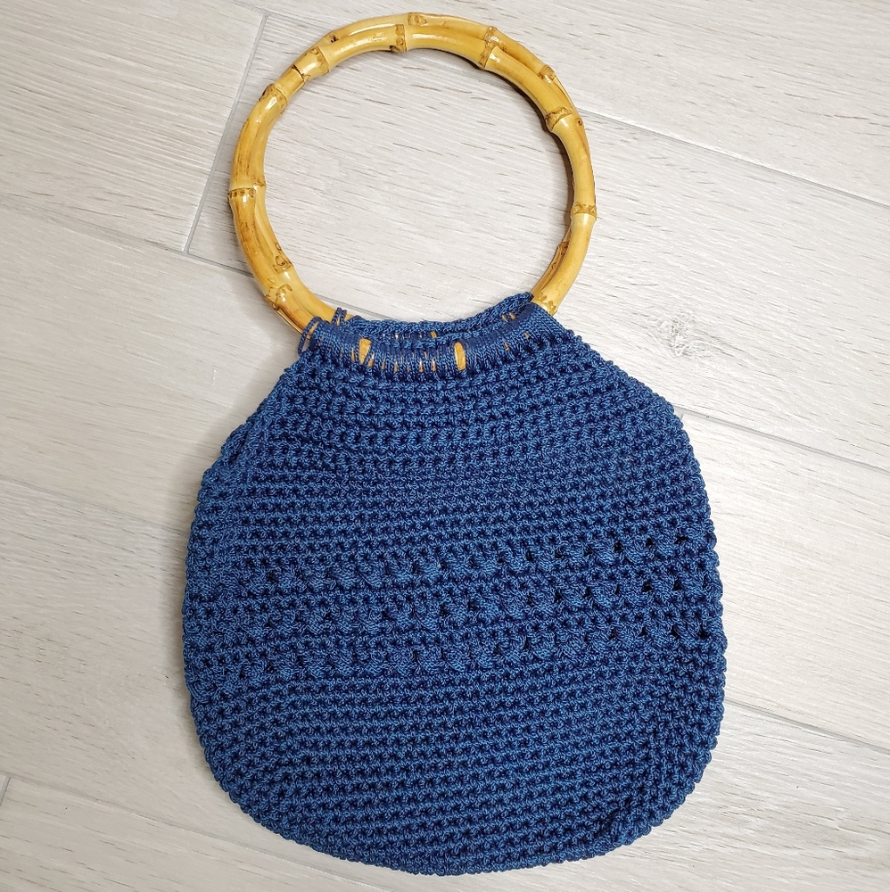 UNBRANDED Blue Macrame Round Bamboo Handle Bag. - Picture 1 of 4